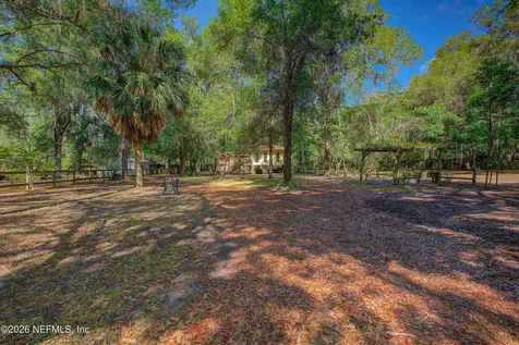 8042 County Line Road Melrose FL 32666