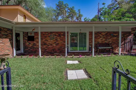 8042 County Line Road Melrose FL 32666