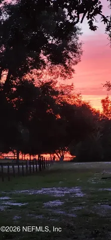 8042 County Line Road Melrose FL 32666