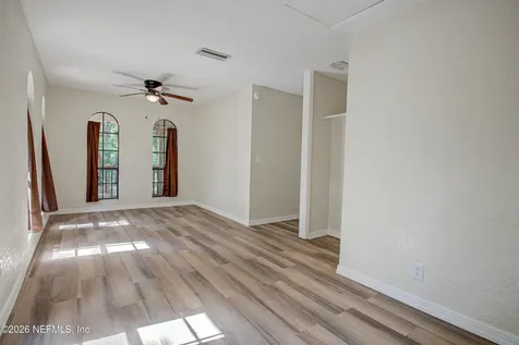 8042 County Line Road Melrose FL 32666