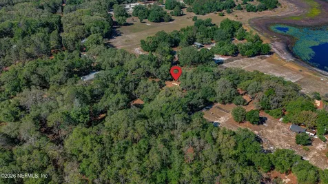 8042 County Line Road Melrose FL 32666