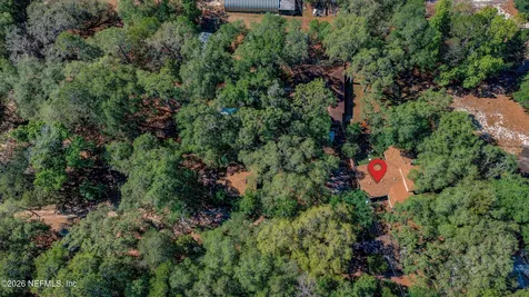 8042 County Line Road Melrose FL 32666