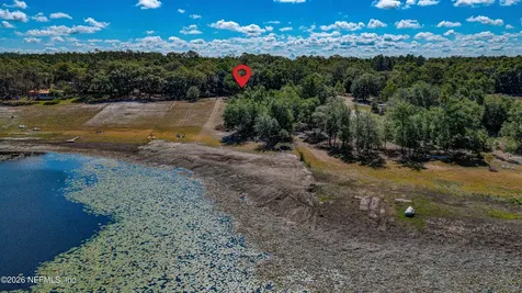 8042 County Line Road Melrose FL 32666