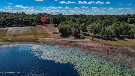 8042 County Line Road Melrose FL 32666