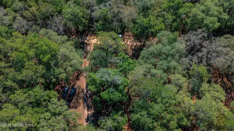 8042 County Line Road Melrose FL 32666