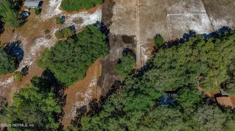 8042 County Line Road Melrose FL 32666
