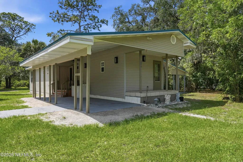246 Azalea Avenue Interlachen FL 32148