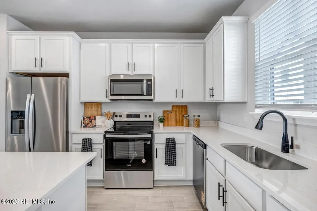158 Barstow Place Jacksonville FL 32204