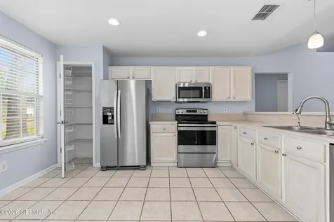 6999 Huntington Woods Circle E Jacksonville FL 32244