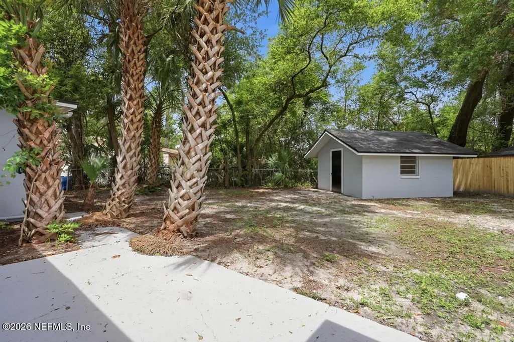 8023 Almar Place Jacksonville FL 32208