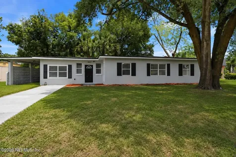 8023 Almar Place Jacksonville FL 32208