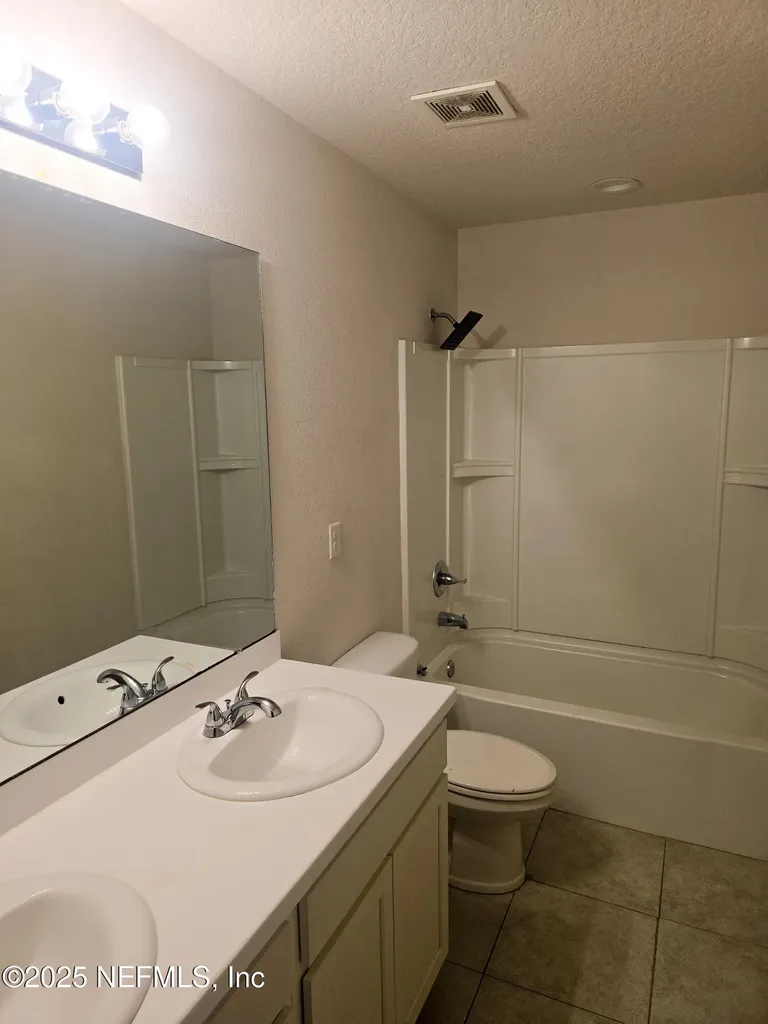 1971 Amberly Drive Middleburg FL 32068
