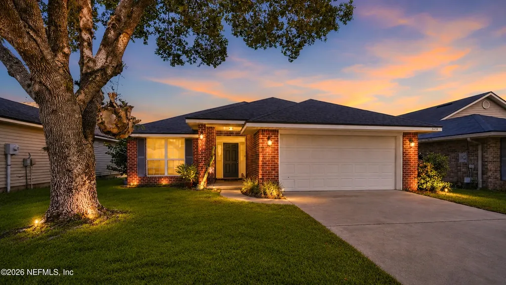 2478 Creekfront Drive Green Cove Springs FL 32043