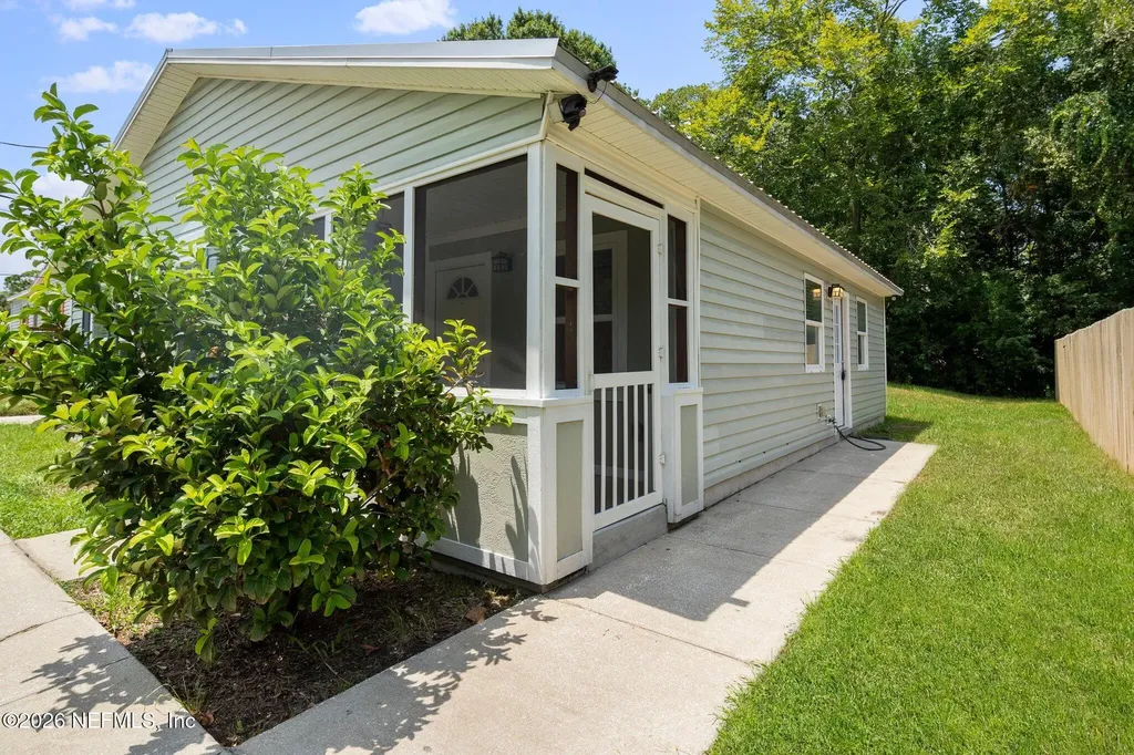 860 W 6th Street St. Augustine FL 32084