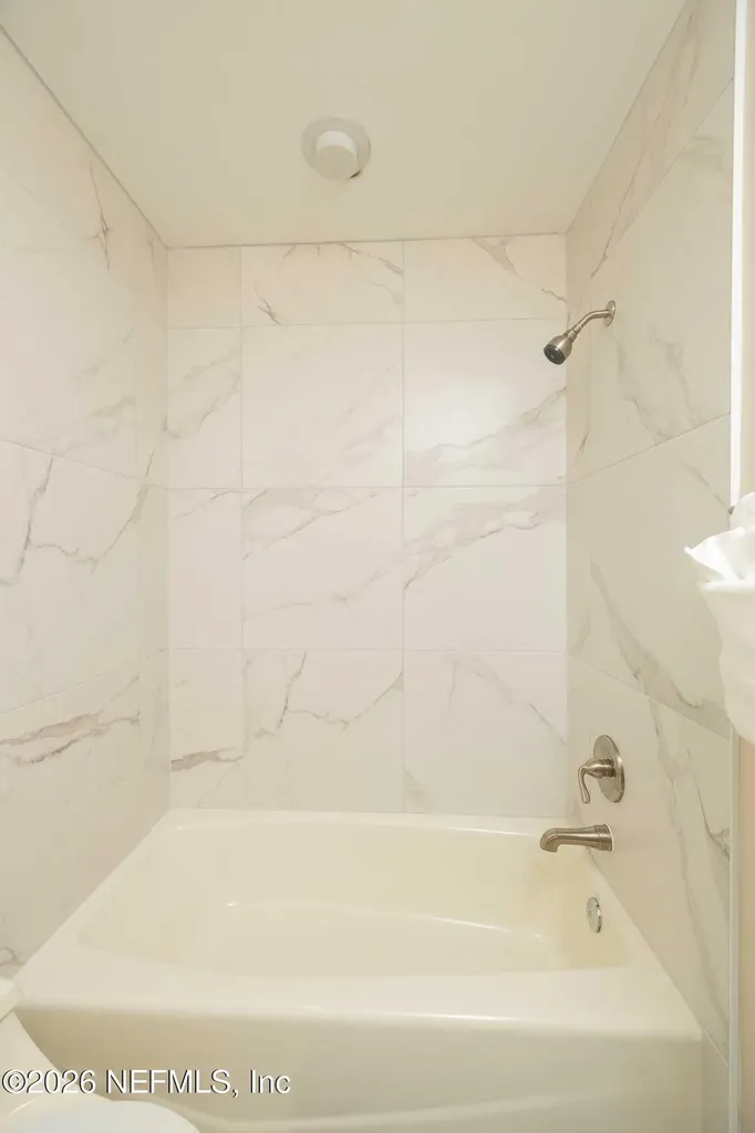 117 Sea Grove Lane Jacksonville Beach FL 32250