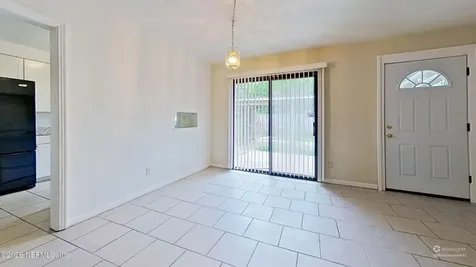 7104 Waikiki Road Jacksonville FL 32216