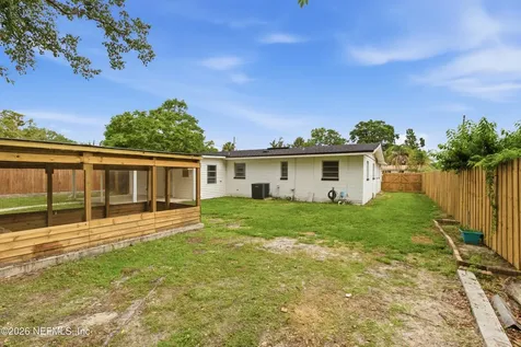 7520 Brockhurst Drive Jacksonville FL 32277