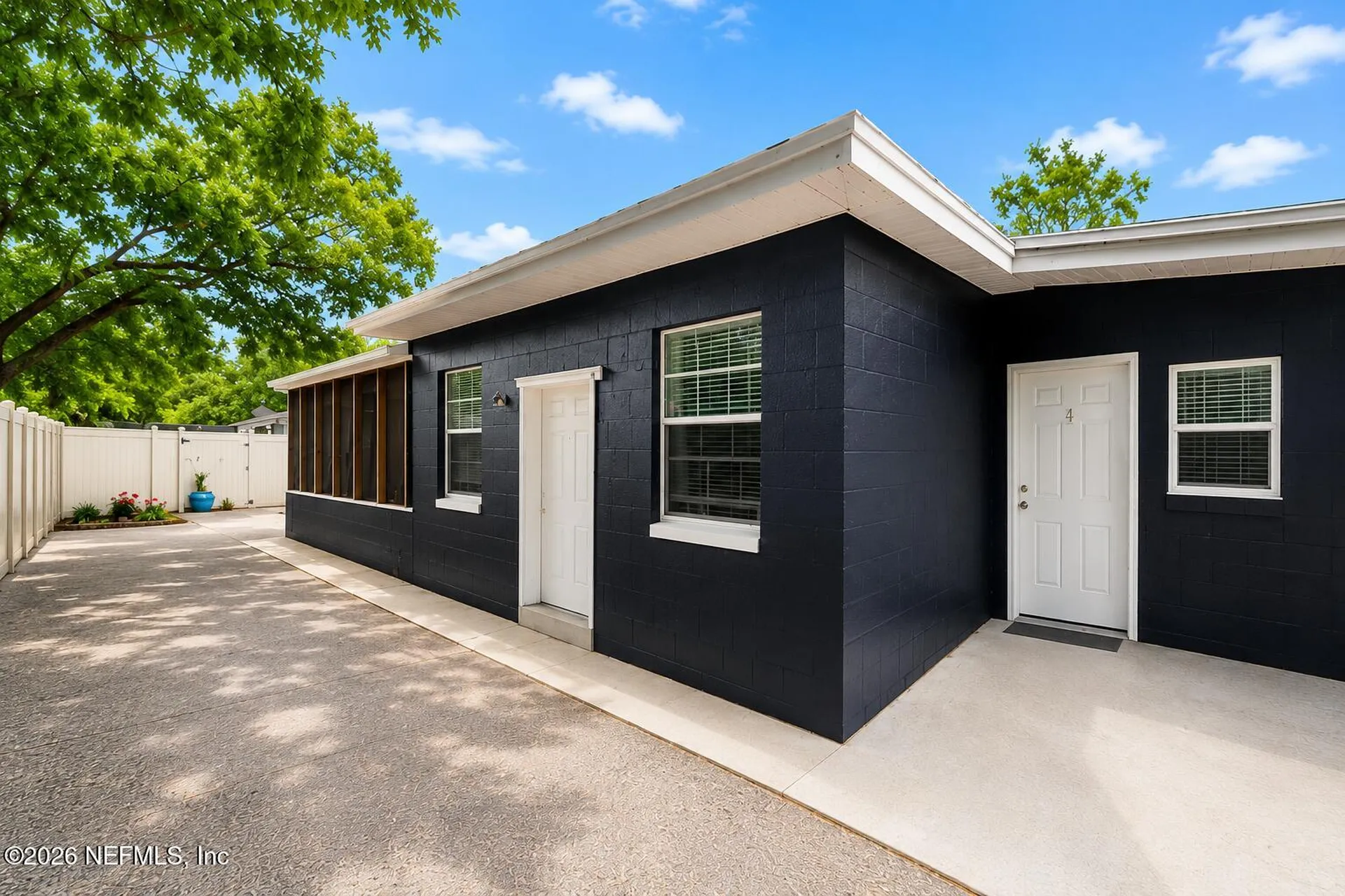 6419 Ballejo Court N Jacksonville FL 32210