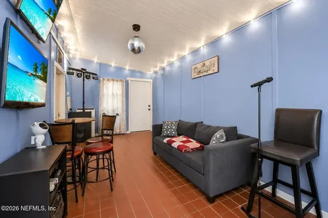 6419 Ballejo Court N Jacksonville FL 32210
