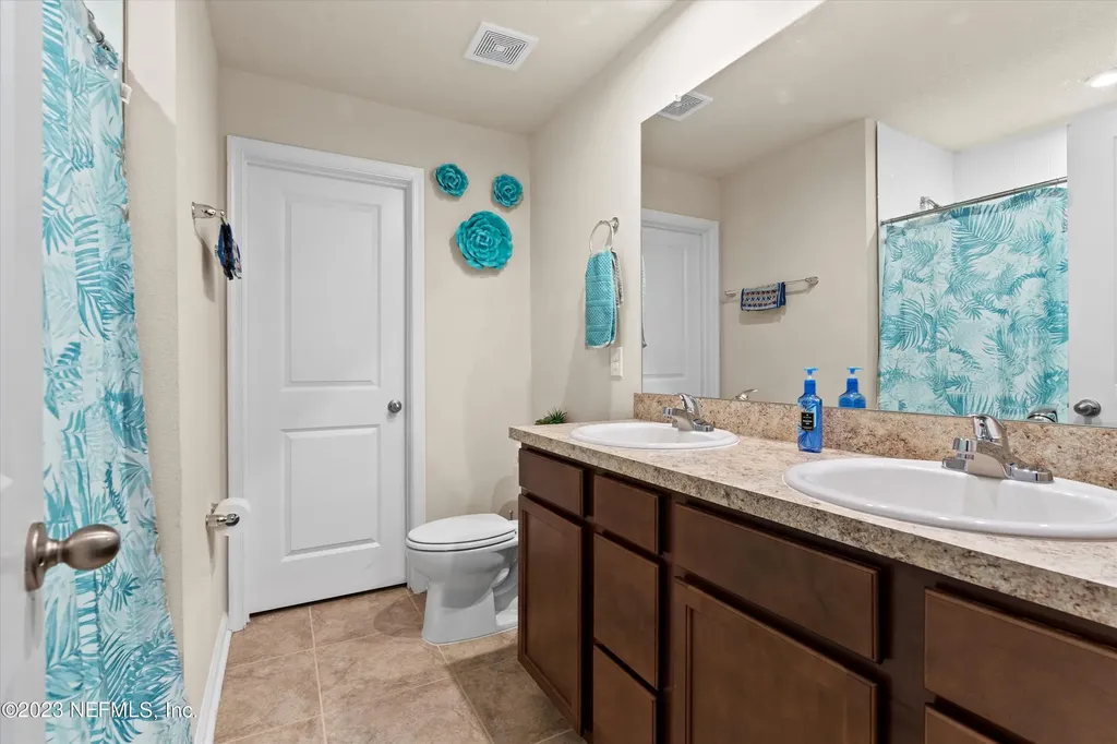 5893-A Creekside Crossing Jacksonville FL 32210