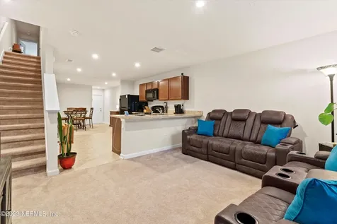 5893-A Creekside Crossing Jacksonville FL 32210