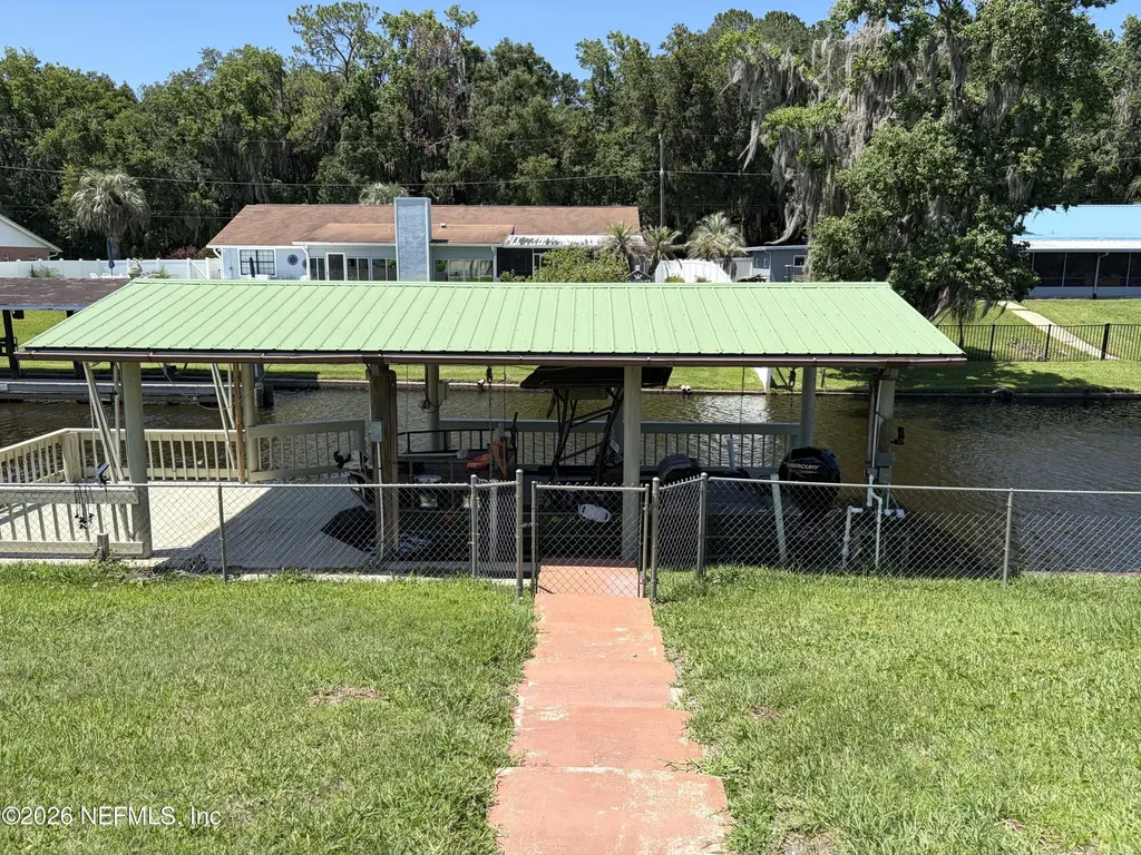 118 Magnolia Drive East Palatka FL 32131