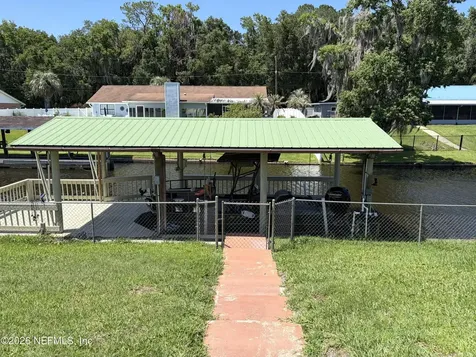 118 Magnolia Drive East Palatka FL 32131