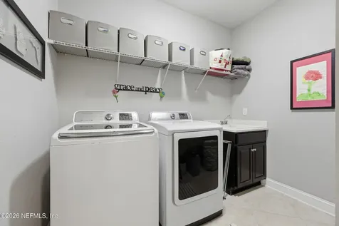 24 Cupcake Court St. Johns FL 32259