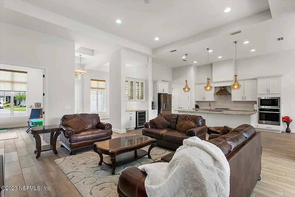 464 Park Forest Drive Ponte Vedra FL 32081