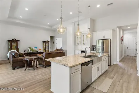 464 Park Forest Drive Ponte Vedra FL 32081