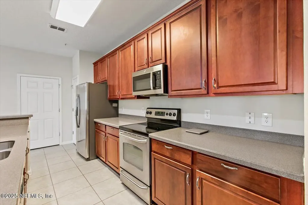 13364 Beach Boulevard Jacksonville FL 32224