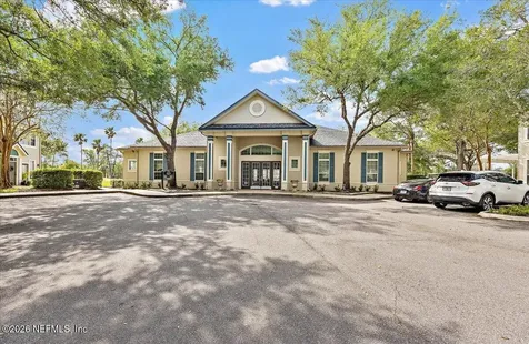 13703 Richmond Park Drive N Jacksonville FL 32224