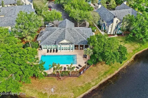 13703 Richmond Park Drive N Jacksonville FL 32224