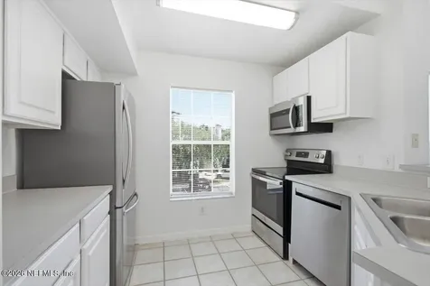 13703 Richmond Park Drive N Jacksonville FL 32224
