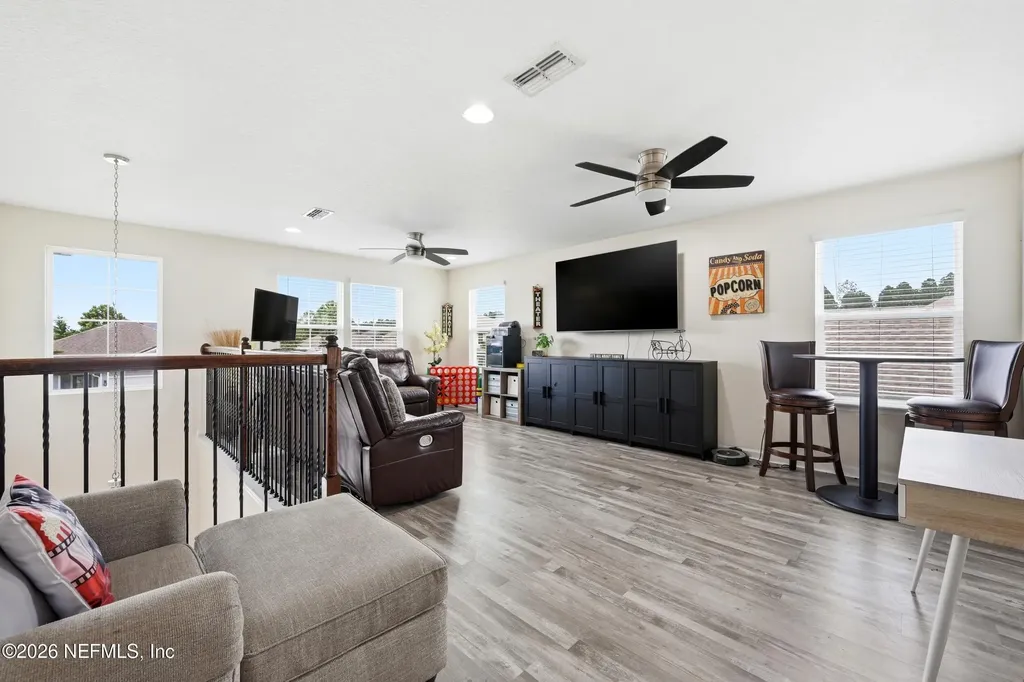 15974 Great Lakes Circle Jacksonville FL 32218