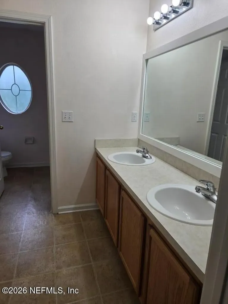 5260 Collins Road Jacksonville FL 32244
