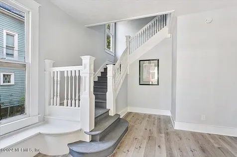 2142 Park Street Jacksonville FL 32204