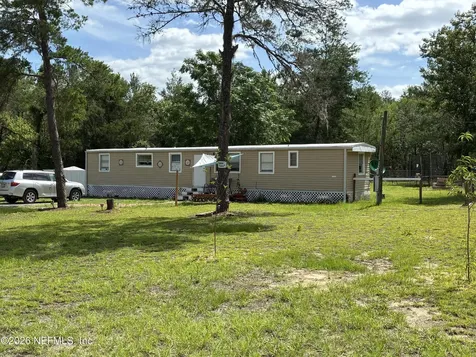 214 Dove Street Interlachen FL 32148