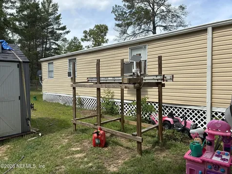 214 Dove Street Interlachen FL 32148