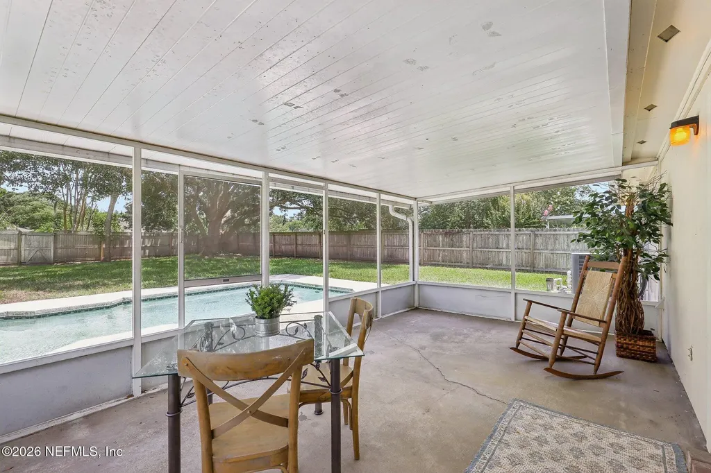 7180 Ridgeglen Court Jacksonville FL 32216