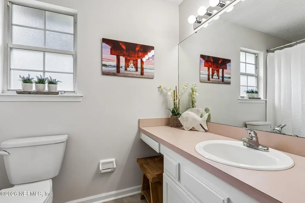 7180 Ridgeglen Court Jacksonville FL 32216