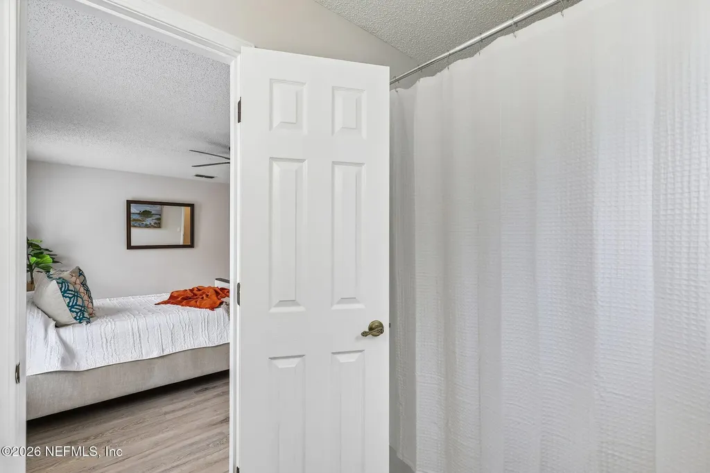 7180 Ridgeglen Court Jacksonville FL 32216
