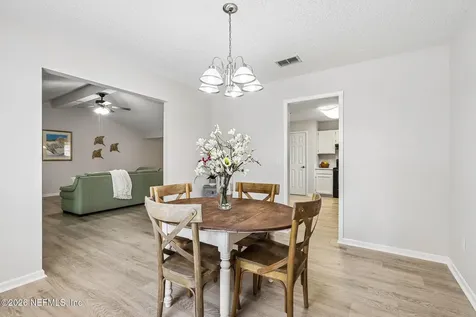 7180 Ridgeglen Court Jacksonville FL 32216