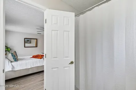 7180 Ridgeglen Court Jacksonville FL 32216