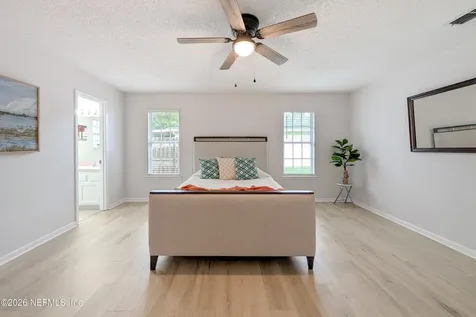 7180 Ridgeglen Court Jacksonville FL 32216