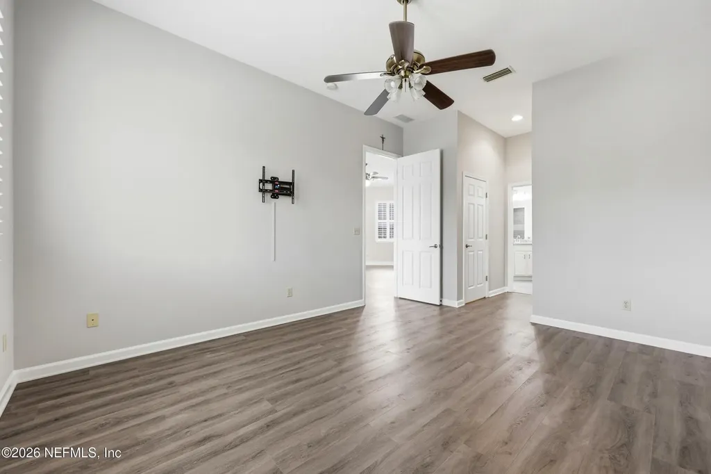 3824 La Vista Circle Jacksonville FL 32217