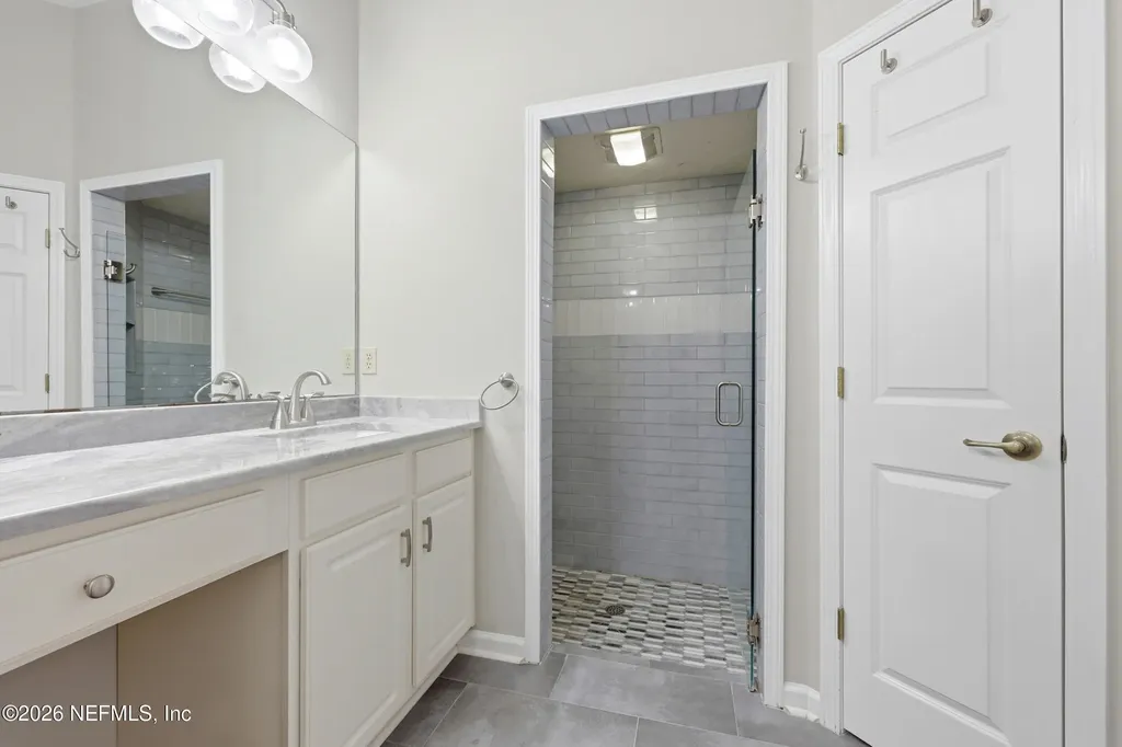 3824 La Vista Circle Jacksonville FL 32217