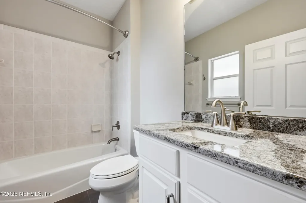 3824 La Vista Circle Jacksonville FL 32217
