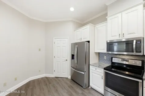 3824 La Vista Circle Jacksonville FL 32217