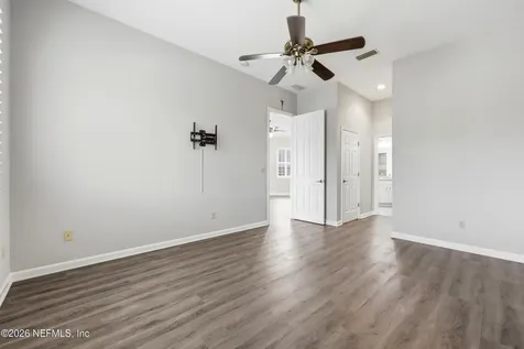3824 La Vista Circle Jacksonville FL 32217